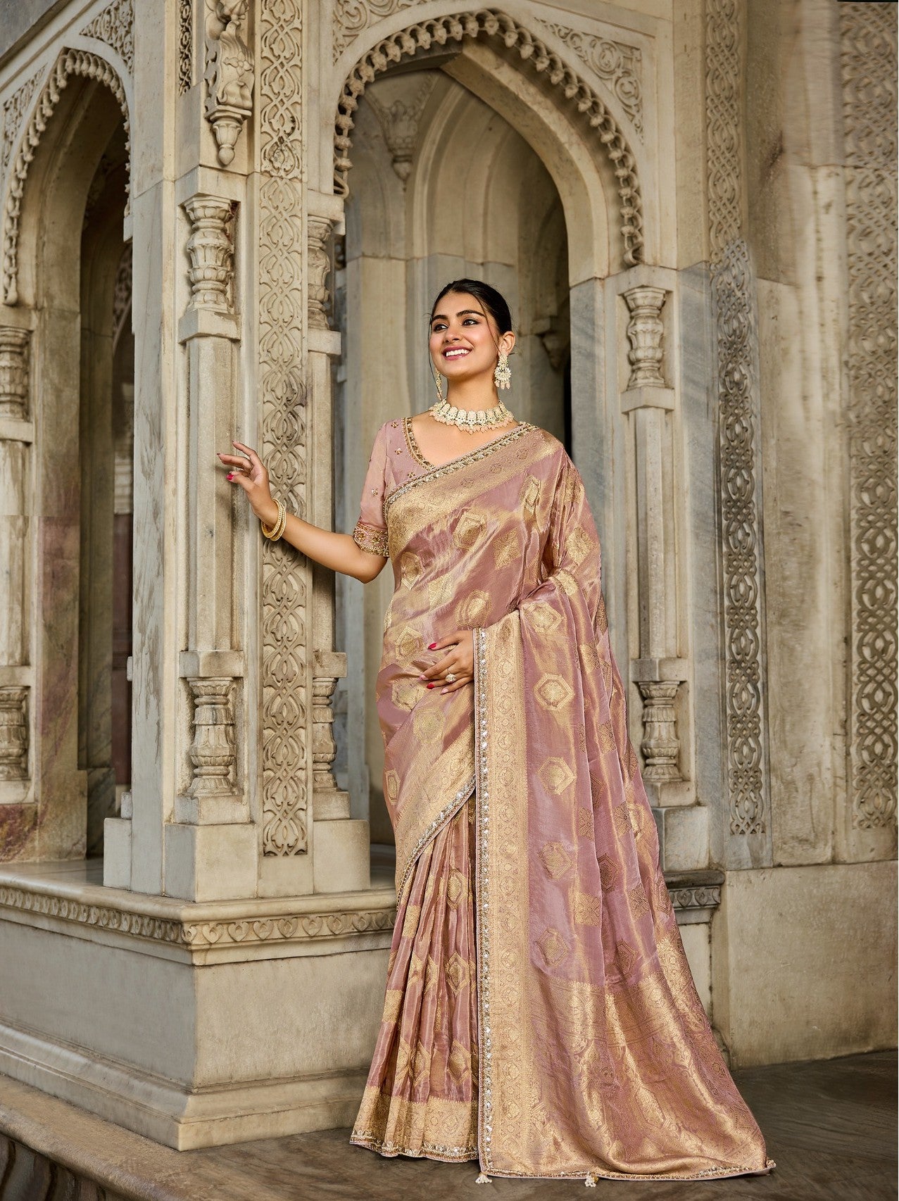 Elegant Mauve Viscose Saree - Krishree